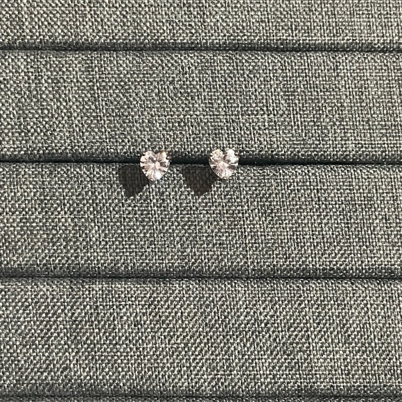 Heart Shaped Cubic Zirconia Stud Earrings - Picture 1 of 2